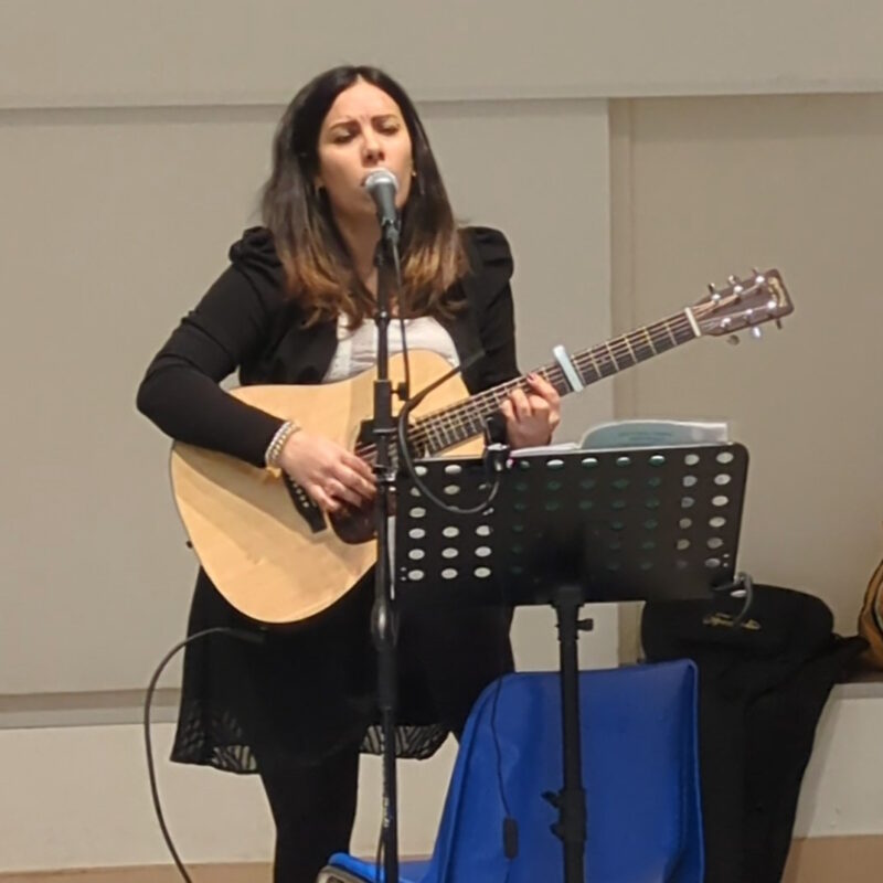 Adeline Herrera en concert : Un moment de musique pour soutenir Musicadé!