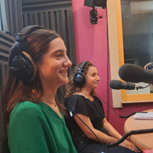 Première expérience radio pour Lilou et Lohane